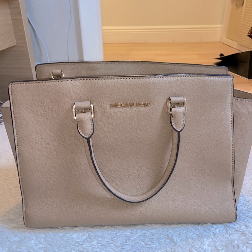 Tan Michael Kors purse